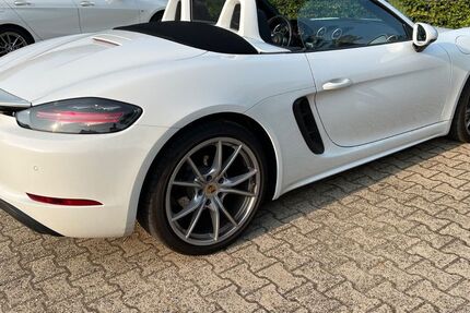Porsche Boxster 27.000 km 63.500 &euro; Leverkusen 51381