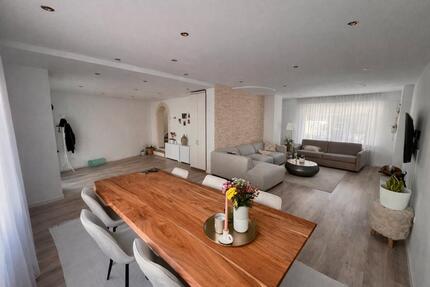 Haus Elsdorf - 5 Zimmer, 129 m&sup2;, 1.600&euro; | Angebot:26037342
