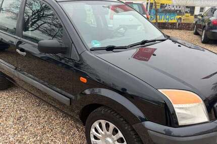 Ford Fusion 186.400 km 1.950 &euro; Leverkusen 51371