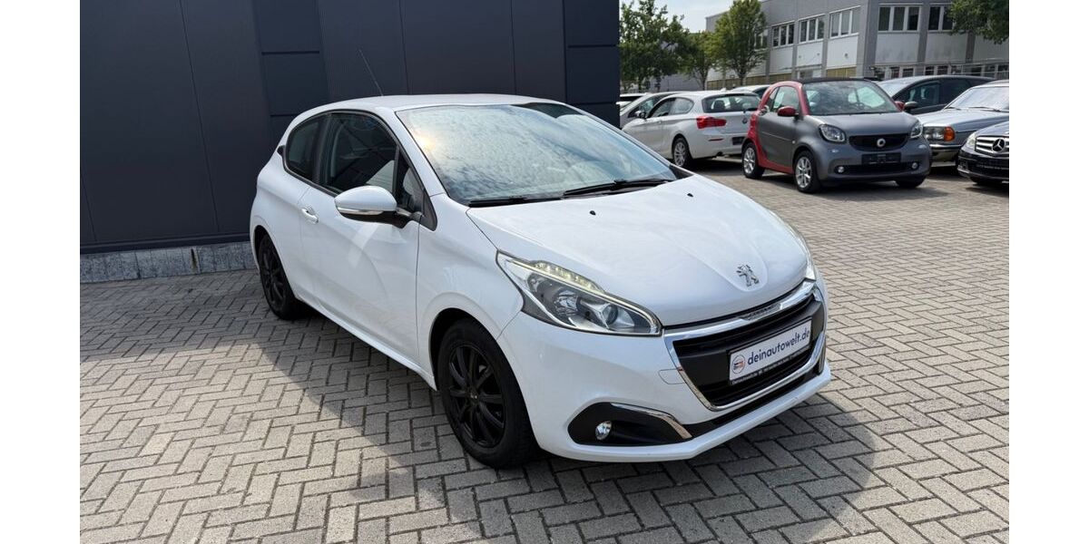 Peugeot 208 49.000 km 5.900 &euro; Dormagen 41540