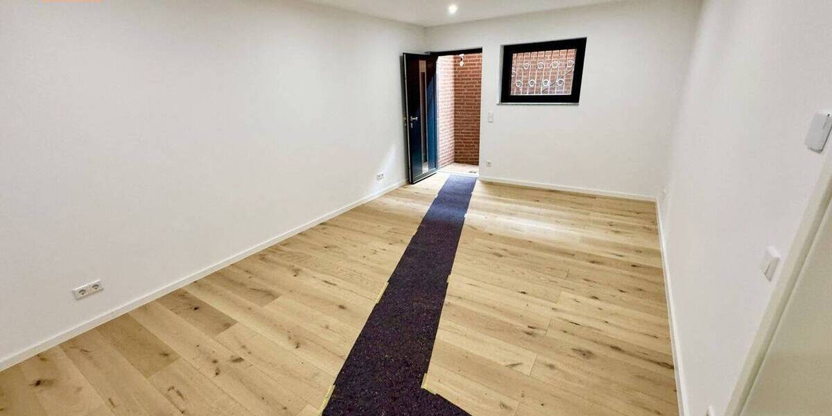 Etagenwohnung Düsseldorf / Urdenbach Urdenbach - 2 Zimmer, 100 m&sup2;, 499.000&euro; | Angebot:26775365