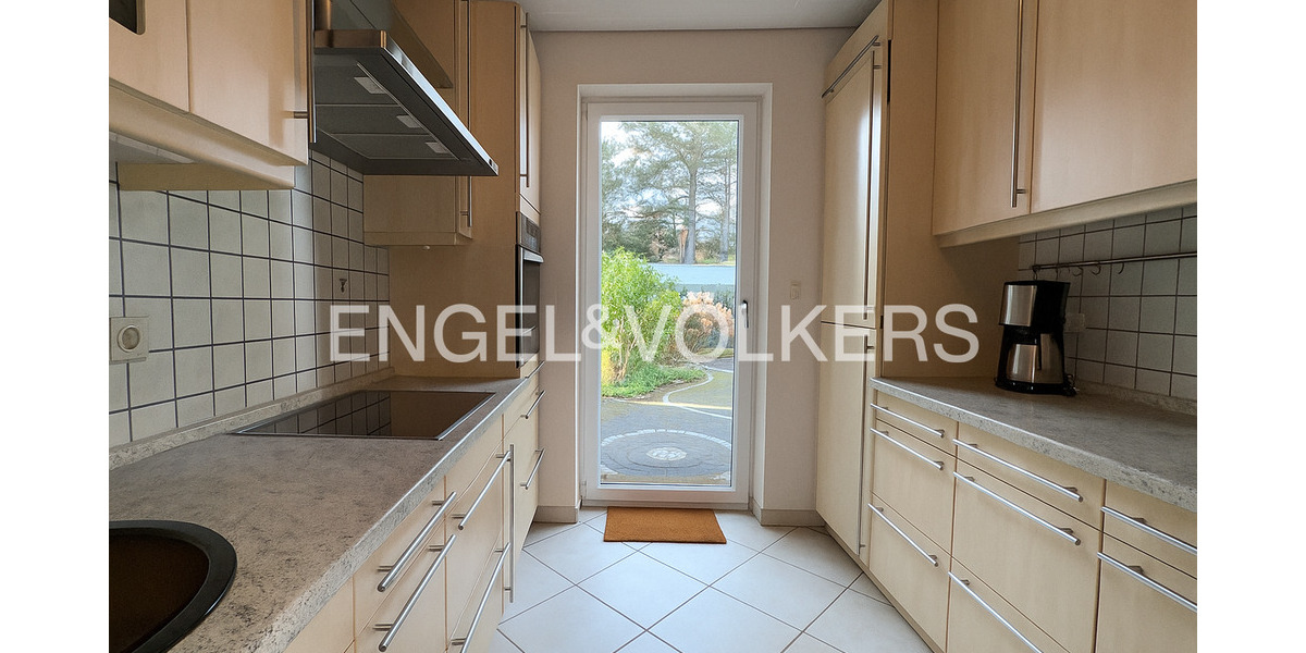 Wohnen mit Weitblick - Charmantes Reihenhaus mit Sauna und Garage 4 zimmer