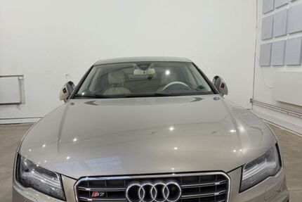 Audi A7 200.000 km 18.499 &euro; Mönchengladbach 41063