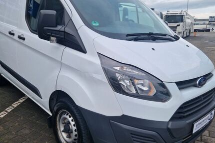Ford Transit Custom 85.300 km 11.900 € Pulheim 50259