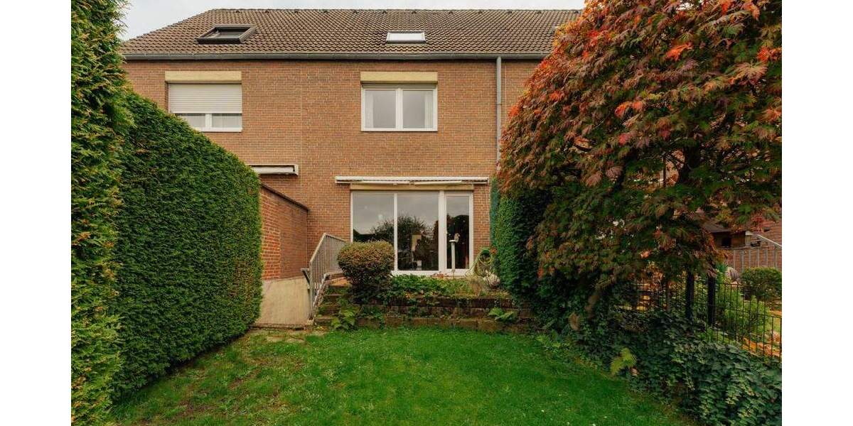 Gepflegtes Reihenmittelhaus in ruhiger Lage von Schlebusch 4 zimmer