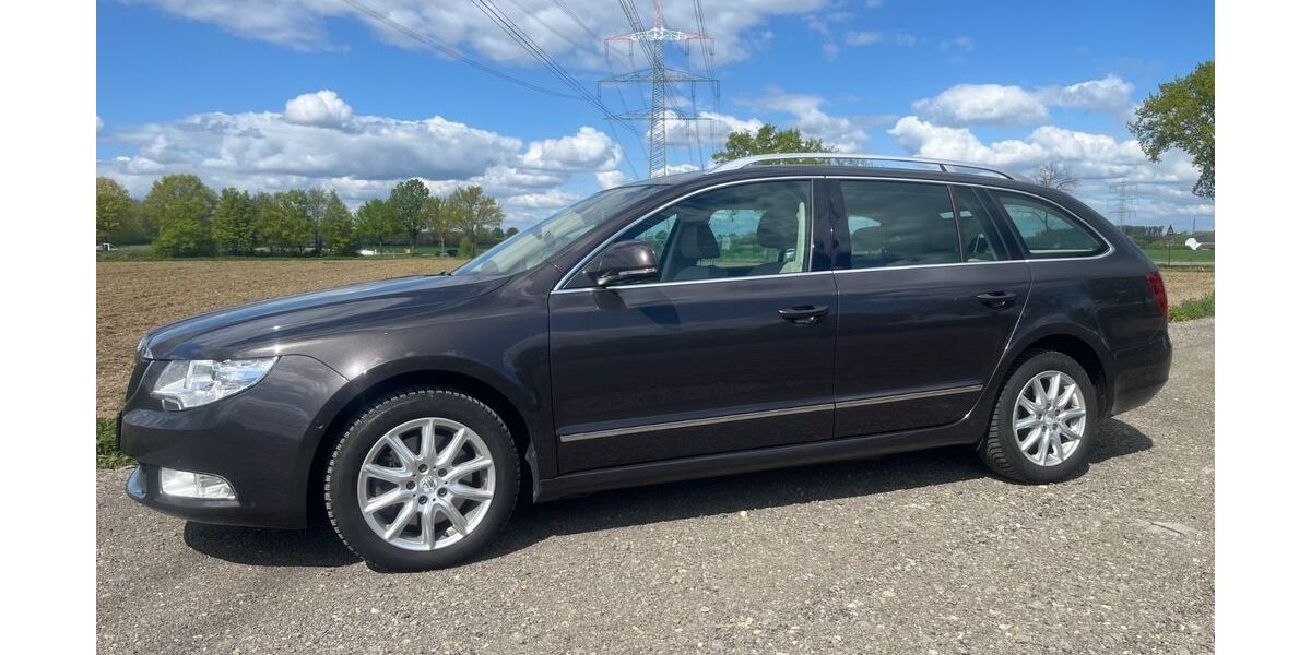 Skoda Superb 281.000 km 5.000 &euro; Krefeld 47809