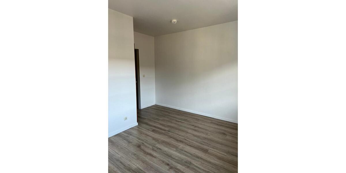Etagenwohnung Mönchengladbach Süd - 4 Zimmer, 115 m&sup2;, 290.000&euro; | Angebot:26398013