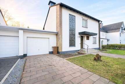 Haus Hilden Kalstert - 8 Zimmer, 172 m&sup2;, 889.000&euro; | Angebot:25324744