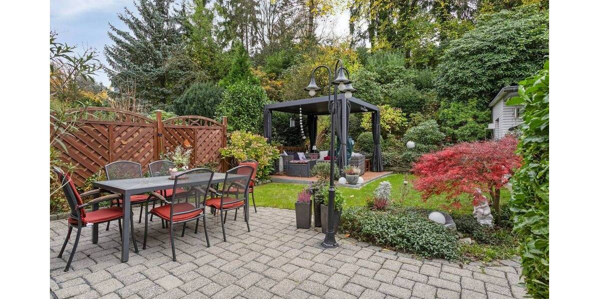 Reihenendhaus Mülheim an der Ruhr Mitte-Ost - 7 Zimmer, 184 m&sup2;, 559.000&euro; | Angebot:25799172