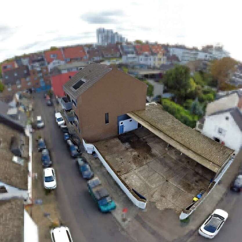 Haus zum Kaufen in Köln 2.700.000 € 439 m²