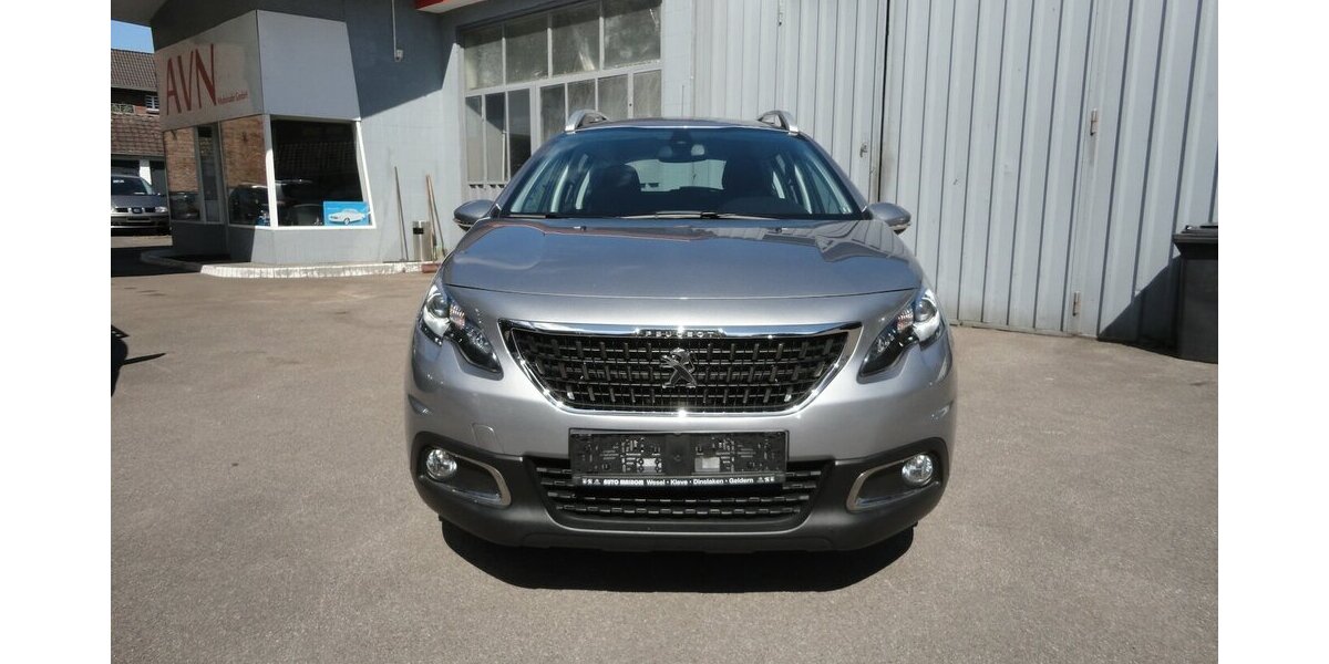 Peugeot 2008 Active 1,2 Klima SHZ PDC Allwetter 60.000 km 8.990 &euro; Neuss 41462