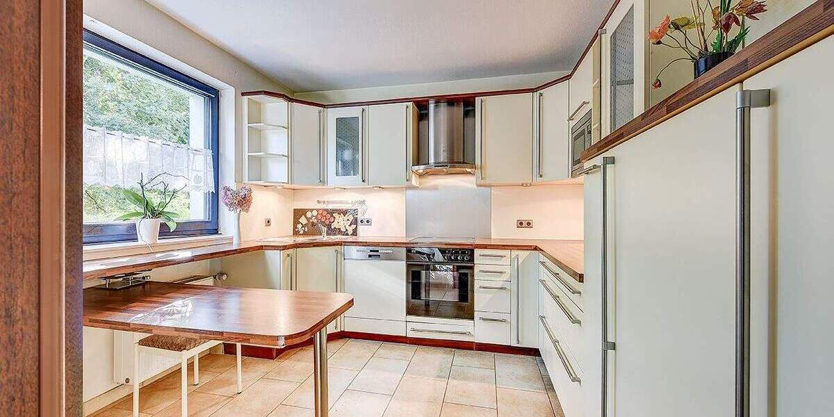 Reihenmittelhaus Düsseldorf Hubbelrath - 5 Zimmer, 124 m&sup2;, 559.000&euro; | Angebot:25744332