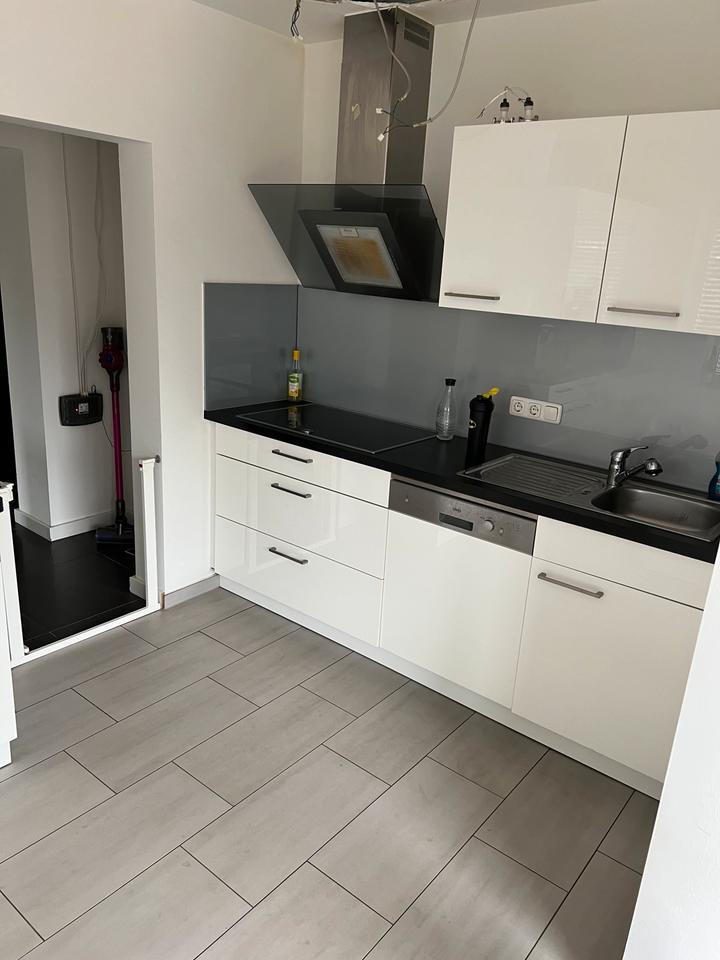 Haus Tiefgarage Doppelhaushälfte