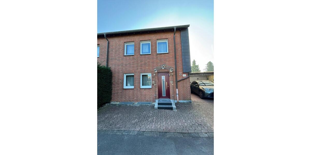 Reihenendhaus mit Kamin in bevorzugter Lage 3 zimmer