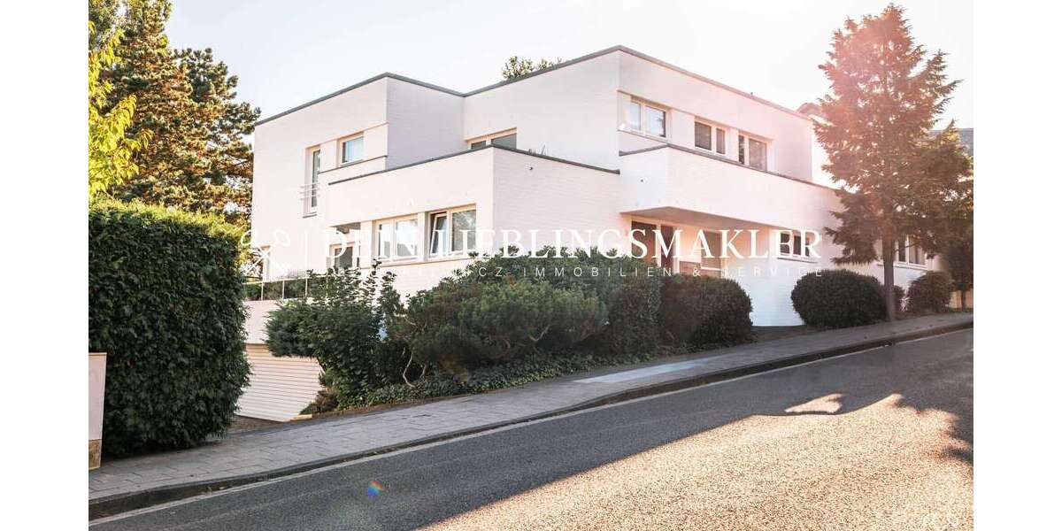 Haus zum Kaufen in Mönchengladbach 985.000 € 220 m² 8 zimmer