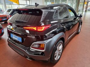 Hyundai Kona Unique 4fach Alu Klimaautom. Kamera 31.570 km 19.880 &euro; HAAN 42781