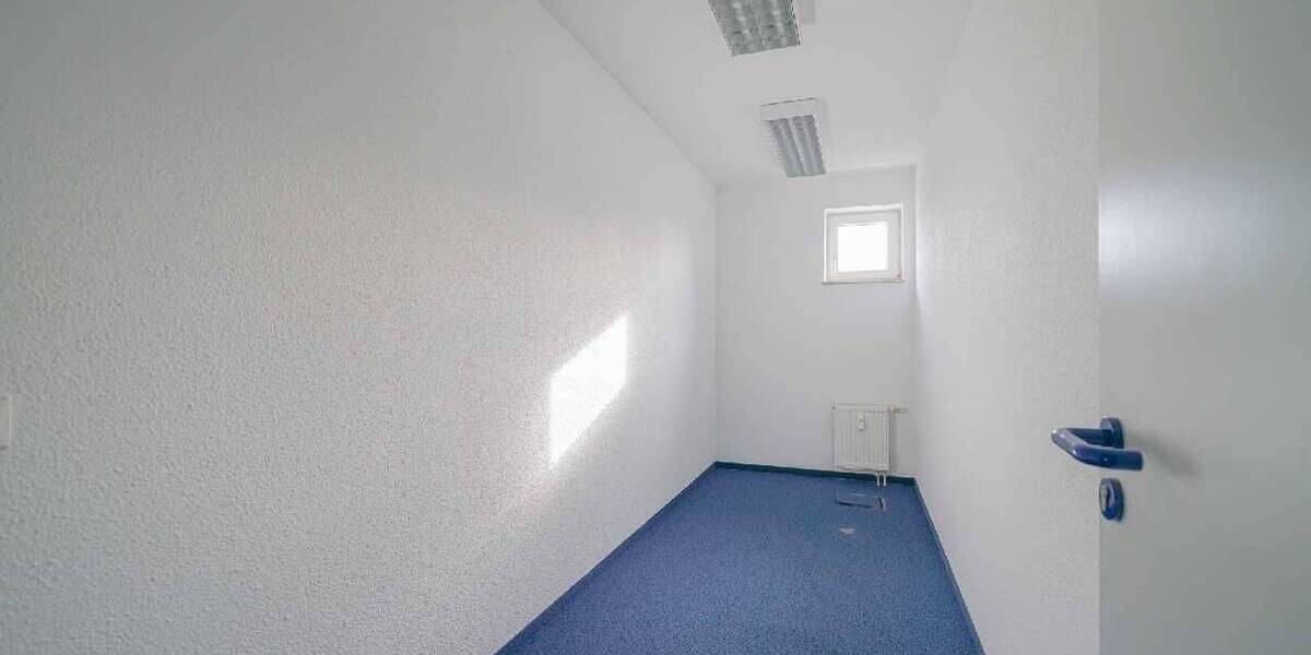 Gewerbeobjekt Ratingen West - 5 Zimmer, 152 m&sup2;, 1.500&euro; | Angebot:25815063