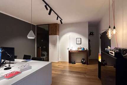 Einzelhandel in Düsseldorf 1.790 € 133 m² zimmer