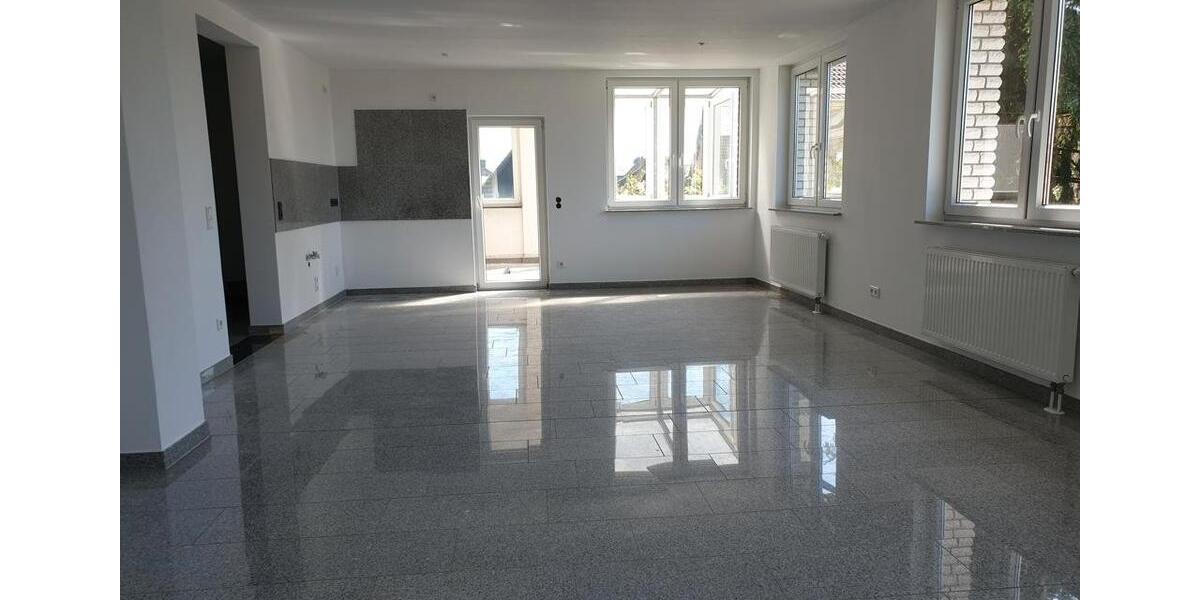 Etagenwohnung Langenfeld (Rheinland) - 3 Zimmer, 95 m&sup2;, 365.000&euro; | Angebot:26837360