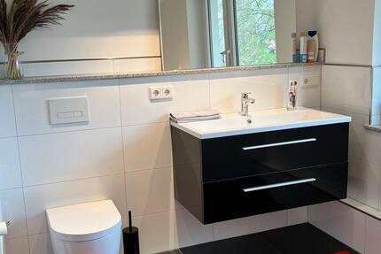 Wohnung Wuppertal Gemarkung Elberfeld - 2 Zimmer, 64 m&sup2;, 182.000&euro; | Angebot:25833482