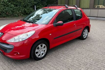 Peugeot 206 115.000 km 2.450 &euro; Duisburg 47058