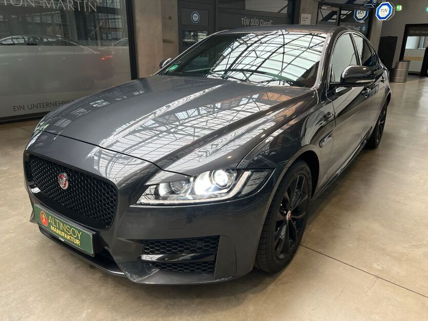 Jaguar XF 50.000 km 24.900 € Düsseldorf 40591