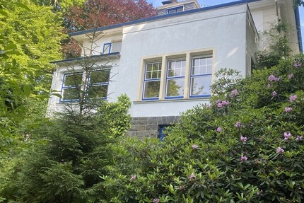 Verkauf von einer Villa in Remscheid-Lüttringhausen - Haus Remscheid Lüttringhausen | Angebot:24849604