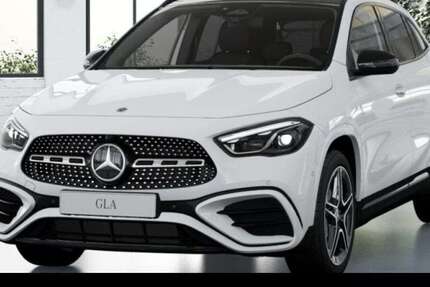 Mercedes-Benz GLA 200 9.900 km 48.490 &euro; Duisburg 47138