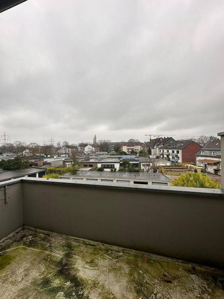 Stilvolle 2-Zimmer-Wohnung mit Balkon - Ihr neues Zuhause in Duisburg!