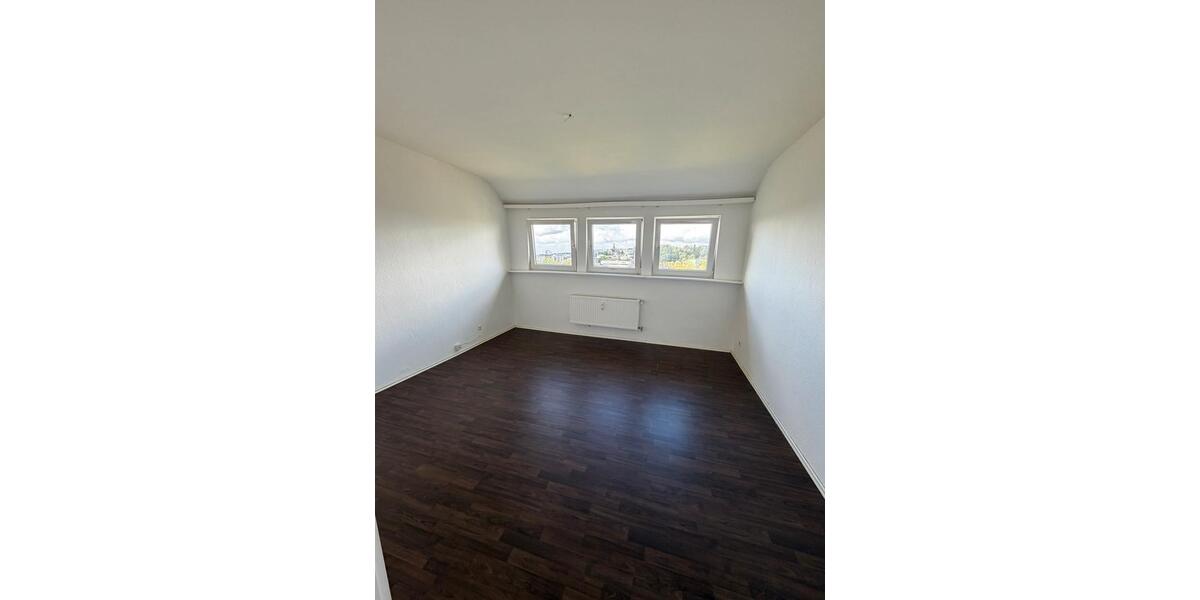 Etagenwohnung Remscheid - 3 Zimmer, 72 m&sup2;, 900&euro; | Angebot:26296332