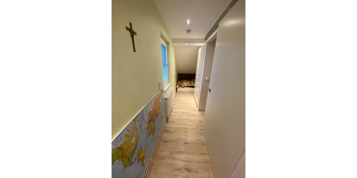 Doppelhaushälfte Duisburg Huckingen - 7 Zimmer, 120 m&sup2;, 649.000&euro; | Angebot:24714672