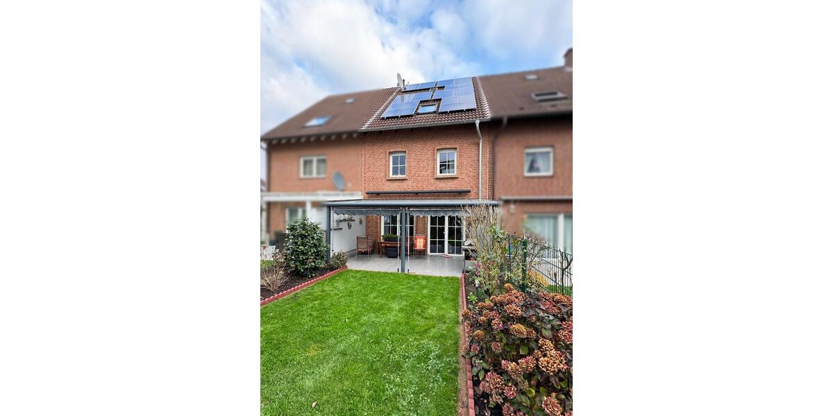 Gepflegtes Familienhaus mit Garten und PV-Anlage in Neuss 6 zimmer