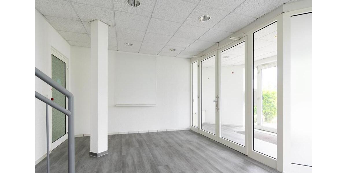 Gewerbeobjekt Düsseldorf Stadtbezirk 10 - 2.590&euro; | Angebot:24605013