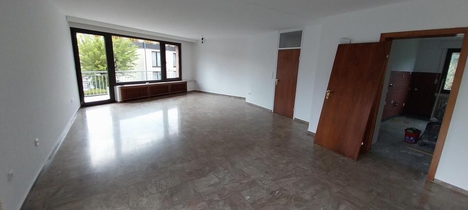 Etagenwohnung Leverkusen Schlebusch - 3 Zimmer, 100 m&sup2;, 950&euro; | Angebot:26287797