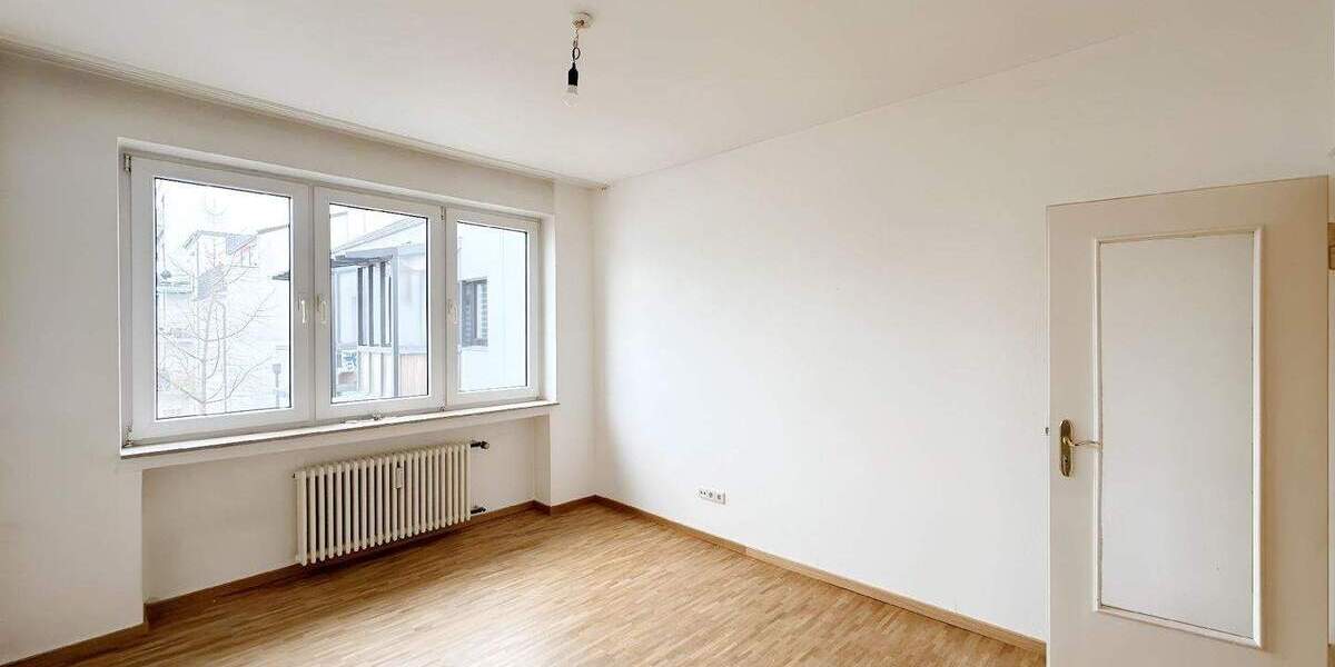 SANIERTE 2-ZIMMERWOHNUNG IN DER STADTMITTE ZU MIETEN! 2 zimmer