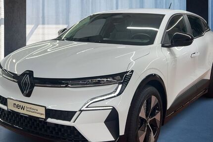 Renault Megane E-TECH 15.120 km 25.980 € Köln 50939