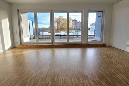 Wohnung zum Mieten in Köln 2.210 € 138.64 m² 4 zimmer