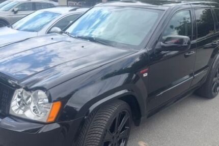 Jeep Grand Cherokee 189.000 km 14.900 &euro; Düsseldorf 40472