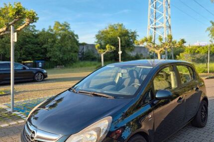 Opel Corsa 142.800 km 3.590 &euro; Düsseldorf 40599