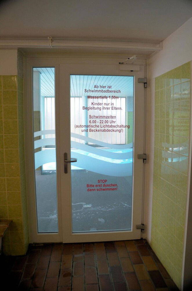 ETW, 2 Zi., 44 qm Wfl., + 20 qm Balkon, Provisionsfrei, KDB, Dusche, Schwimmhalle, Parkhausplatz