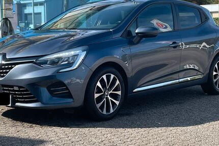 Renault Clio 79.000 km 11.490 &euro; Düsseldorf 40227