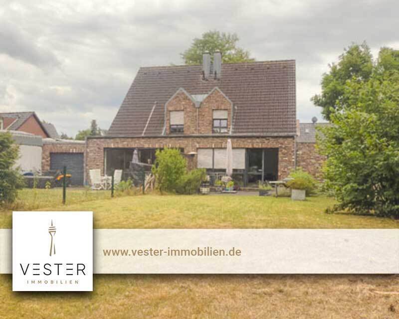 Clever investieren: Doppelhaushälften in Düsseldorf-Stockum zum Wohnen & Vermieten