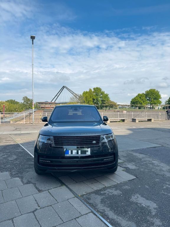 Range Rover