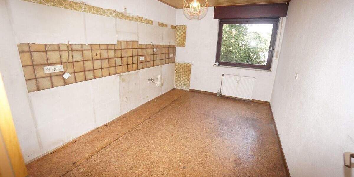 Etagenwohnung Neukirchen-Vluyn Neukirchen - 5 Zimmer, 89 m&sup2;, 195.000&euro; | Angebot:25668371