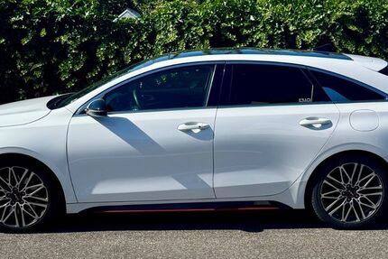Kia pro ceed / ProCeed 37.600 km 27.800 &euro; Mönchengladbach 41066