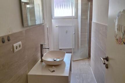 Provisionsfrei* Große 4-Zi-Wo, Gelsk Heßler, bezugsfrei, Erdgeschoß 4 zimmer