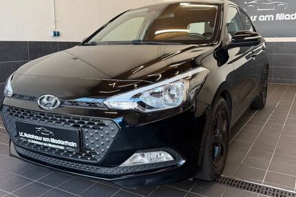 Hyundai i20 110.395 km 10.900 &euro; Oberhausen 46117
