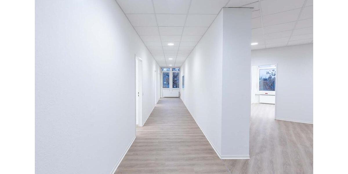 Modernes Büro in Hilden, 3. Stock: Flexibilität & Komplettausstattung zimmer