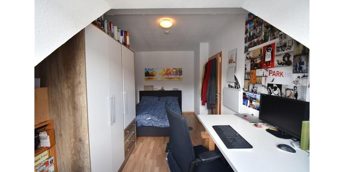 Etagenwohnung Düsseldorf Oberbilk - 3 Zimmer, 58 m&sup2;, 995&euro; | Angebot:25137625