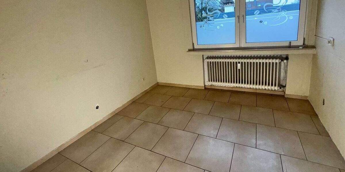 Etagenwohnung Bergheim Glessen - 7 Zimmer, 214 m&sup2;, 469.000&euro; | Angebot:24114363